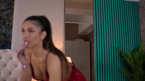 Snapshot of raisakali chatting on 02/16/25, 06:54 Raisa online show from 02/16/25, 06:54