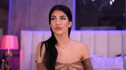 Snapshot of raisakali chatting on 11/03/25, 04:52 Raisa online show from 11/03/25, 04:52