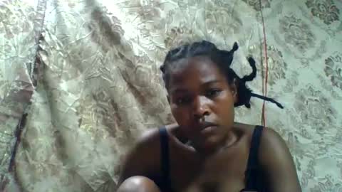 raissalove688460 online show from 06/02/26, 01:18