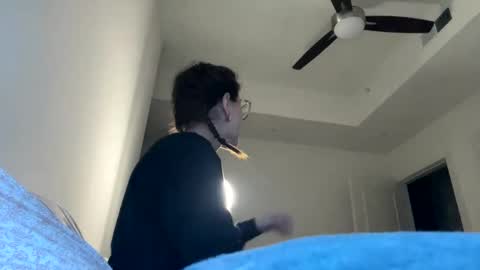 Ray Ray online show from 02/06/25, 06:08