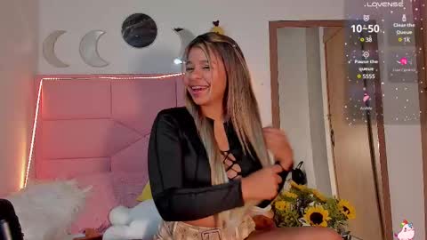  Nina  online show from 03/11/25, 01:48