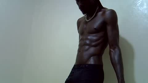 Snapshot of rakeem_1_ chatting on 02/16/25, 08:22 rakeem 1 online show from 02/16/25, 08:22