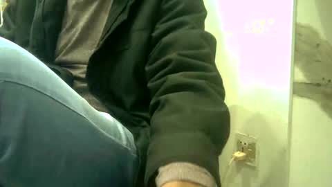 Snapshot of rakulgee12 chatting on 02/13/26, 06:31 rakulgee1 online show from 02/13/26, 06:31