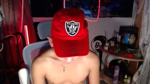 ralfhuge24 online show from 02/18/26, 08:54