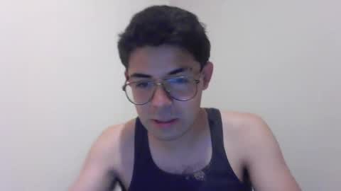 Snapshot of ralphillips25 chatting on 09/14/25, 05:06 ralphillips25 online show from 09/14/25, 05:06