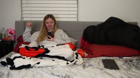 Rami online show from 01/22/25, 01:31