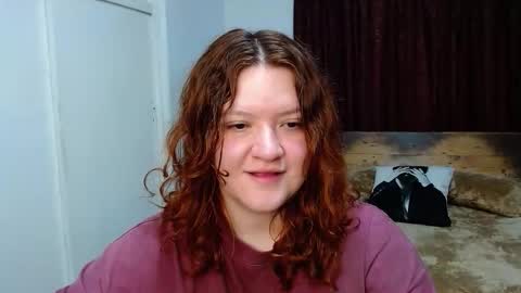 Snapshot of ramona15 chatting on 10/24/25, 09:44 Ramona online show from 10/24/25, 09:44