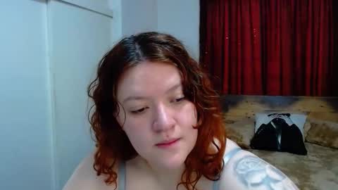 Snapshot of ramona15 chatting on 11/17/25, 10:04 Ramona online show from 11/17/25, 10:04