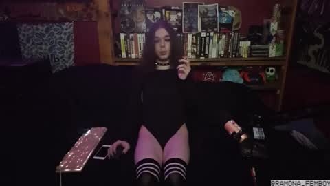 Snapshot of ramona_femboy chatting on 12/18/25, 12:44 ramona_femboy online show from 12/18/25, 12:44