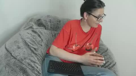    RAMONA Q   online show from 04/20/26, 06:38