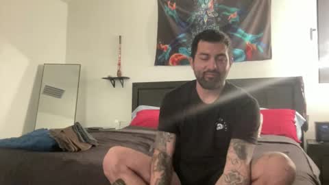 Marcos online show from 12/24/24, 02:43