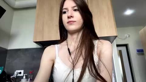 Anna online show from 06/17/26, 09:56