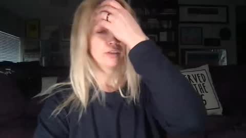 Randii online show from 02/19/25, 03:27