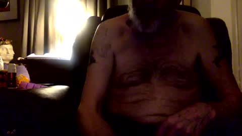 Randy online show from 11/08/25, 10:59