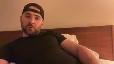 randomdude5950 online show from 06/08/26, 02:01