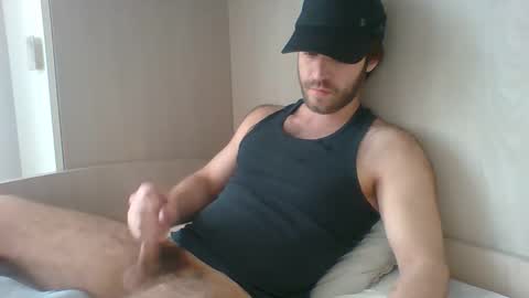 randomguy_42 online show from 05/10/26, 11:04