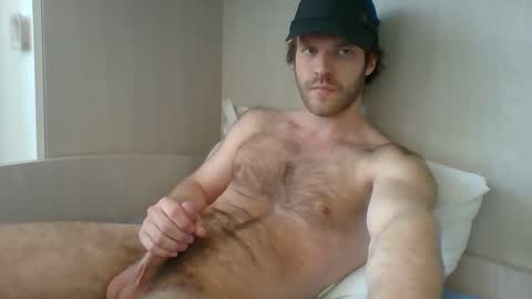 randomguy_42 online show from 05/27/26, 10:01