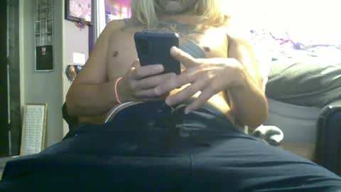 Snapshot of randybater8in chatting on 07/21/26, 08:05 Randy8inbater online show from 07/21/26, 08:05