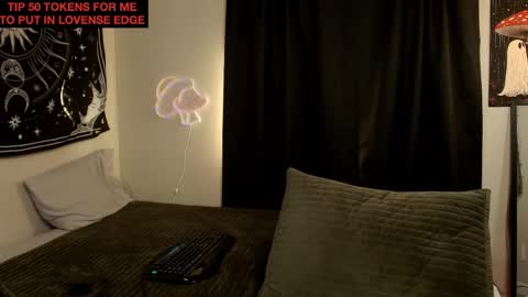 Snapshot of randyroderick chatting on 11/04/25, 11:37 Randy Rod online show from 11/04/25, 11:37