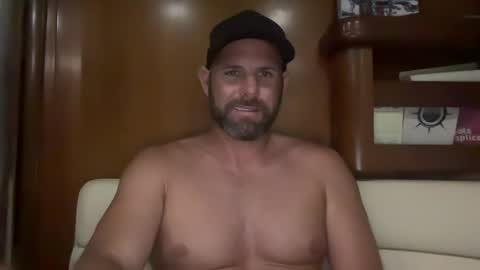 ransguy online show from 02/08/25, 09:35