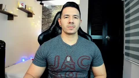 Snapshot of ransoj chatting on 01/03/25, 12:33 Jonas online show from 01/03/25, 12:33