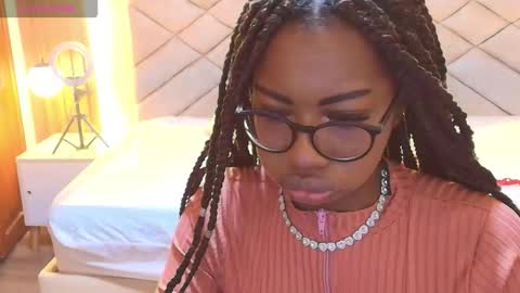 Raquel online show from 03/23/26, 11:58