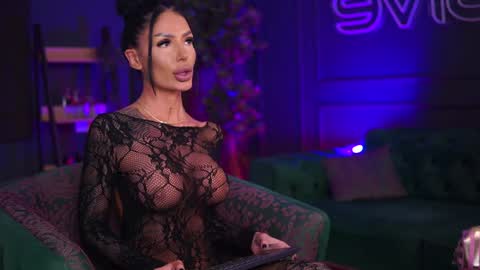 Raquelle online show from 02/05/25, 10:55