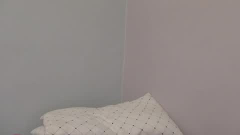 Rare Pearl01 online show from 04/11/26, 07:51