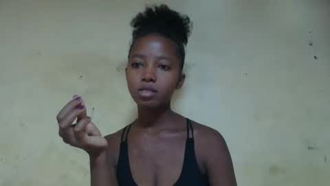 Snapshot of rasoanirinaa chatting on 02/16/26, 12:12 rasoanirinaa online show from 02/16/26, 12:12