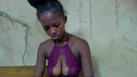 rasoanirinaa online show from 03/18/26, 01:36