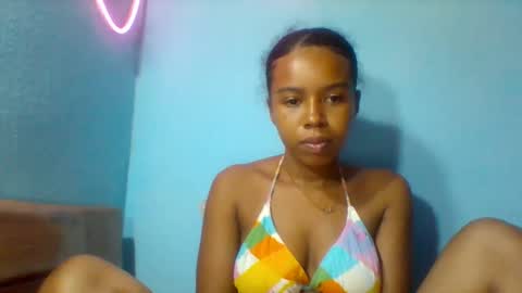 rasoelysca online show from 01/18/26, 02:43