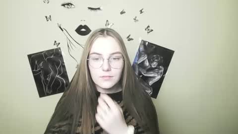 raspberry0101 online show from 12/08/24, 04:18