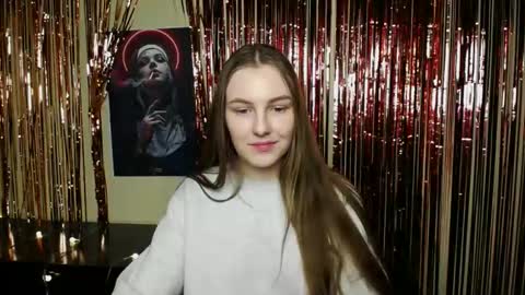 raspberry0101 online show from 12/10/24, 06:49