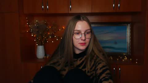 raspberry0101 online show from 12/13/24, 06:27