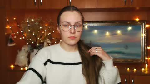 raspberry0101 online show from 12/25/24, 08:17