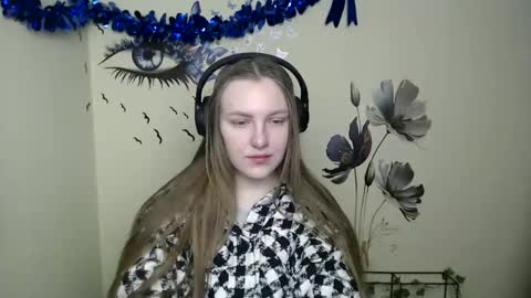 raspberry0101 online show from 01/07/25, 02:08