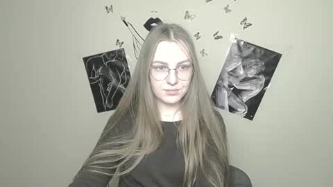 raspberry0101 online show from 01/30/25, 01:42