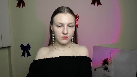 raspberry0101 online show from 02/10/25, 12:19