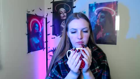 raspberry0101 online show from 10/03/25, 01:08