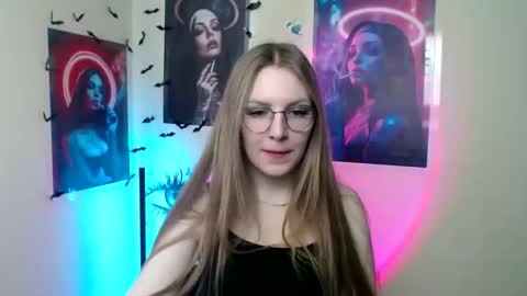 raspberry0101 online show from 10/17/25, 07:11