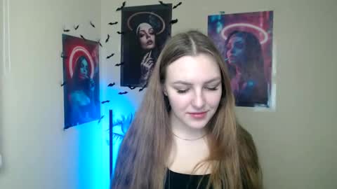 raspberry0101 online show from 11/21/25, 01:32