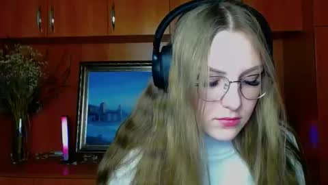 raspberry0101 online show from 11/27/25, 09:00