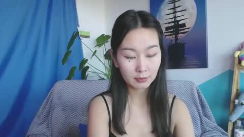 ratna_mm online show from 12/18/24, 05:59