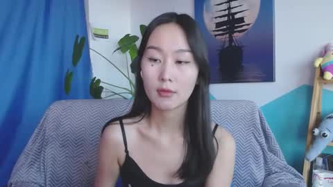 ratna_mm online show from 12/25/24, 09:02