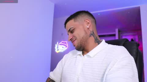 Snapshot of rausch77 chatting on 12/16/24, 05:59 rausch77 online show from 12/16/24, 05:59