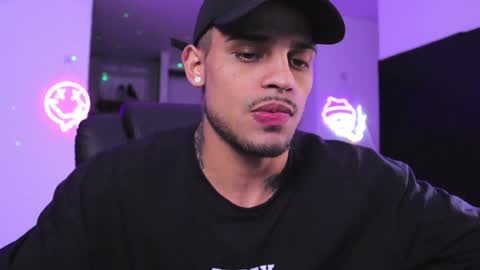 Snapshot of rausch77 chatting on 01/15/25, 06:33 rausch77 online show from 01/15/25, 06:33