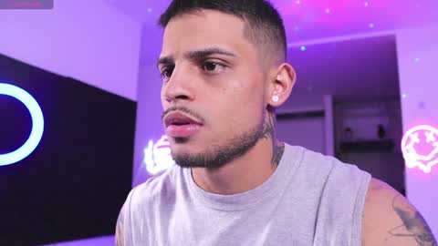 Snapshot of rausch77 chatting on 01/21/25, 05:27 rausch77 online show from 01/21/25, 05:27