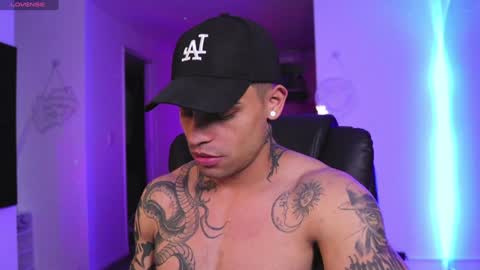 Snapshot of rausch77 chatting on 02/06/25, 10:04 rausch77 online show from 02/06/25, 10:04