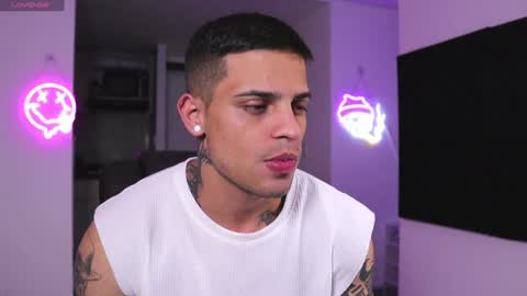 Snapshot of rausch77 chatting on 02/08/25, 06:12 rausch77 online show from 02/08/25, 06:12