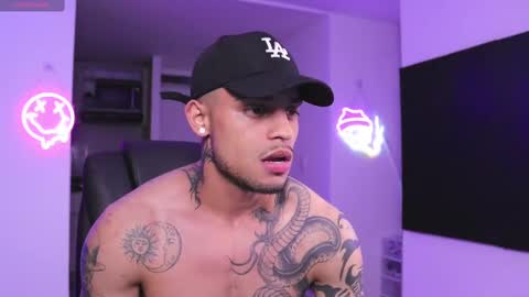 Snapshot of rausch77 chatting on 02/16/25, 08:54 rausch77 online show from 02/16/25, 08:54